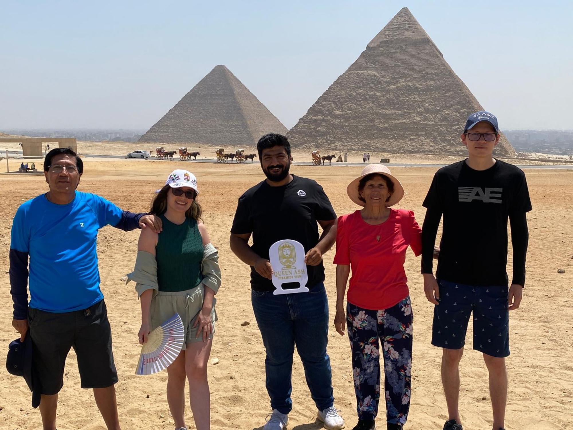 Queen Ash Pyramid View Inn Kafret el-Gabal Exterior foto