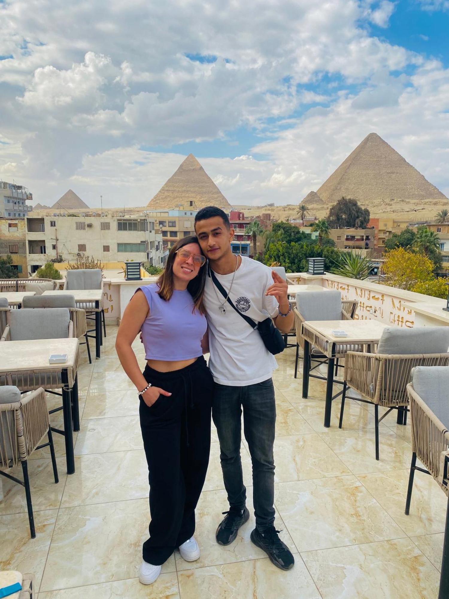 Queen Ash Pyramid View Inn Kafret el-Gabal Exterior foto